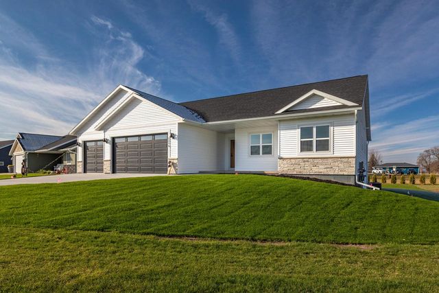 2214 Sierra AVENUE, Holmen, WI 54636