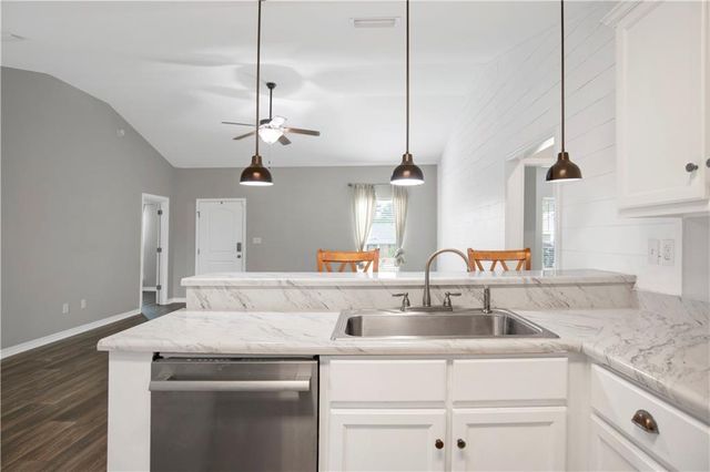 13290 Copeland Island Drive S, Mobile, AL 36695