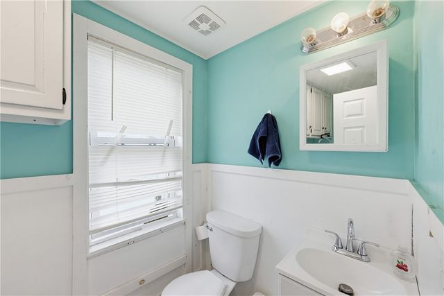 196 Simmonsville Avenue, Johnston, RI 02919