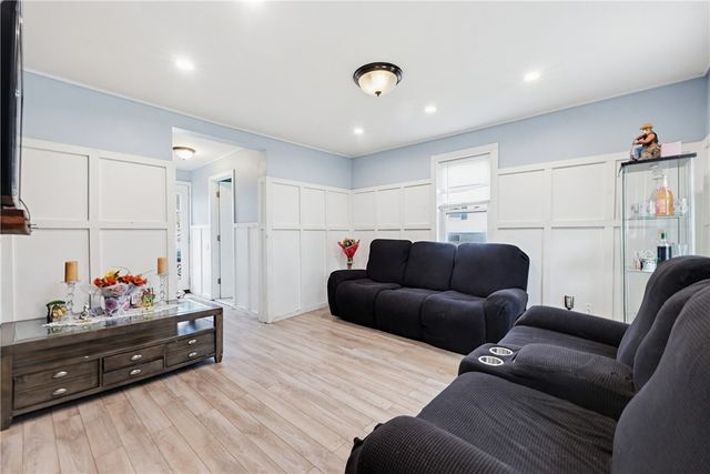 196 Simmonsville Avenue, Johnston, RI 02919