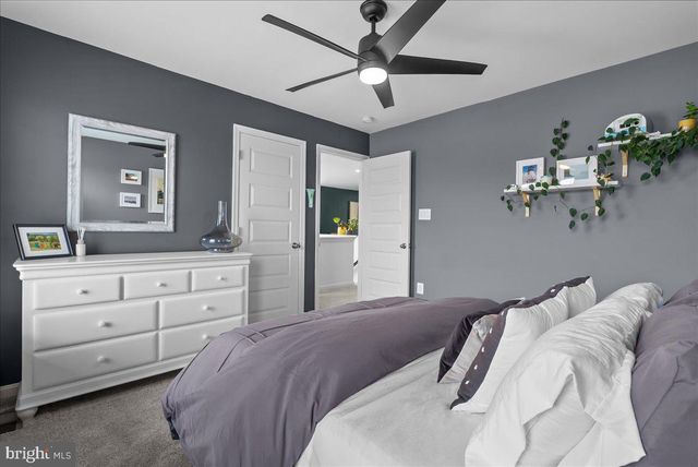 321 CEDAR SPRING DR, Strasburg, VA 22657