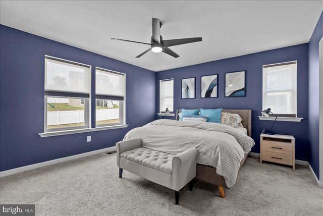 321 CEDAR SPRING DR, Strasburg, VA 22657