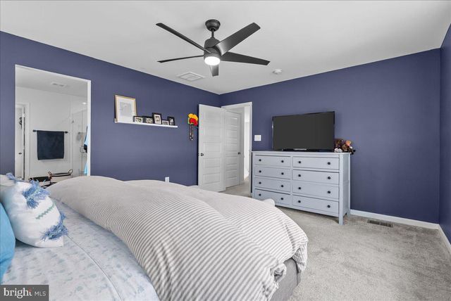321 CEDAR SPRING DR, Strasburg, VA 22657