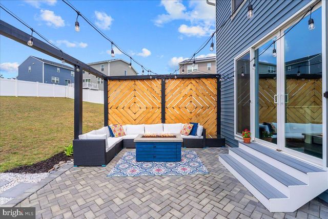 321 CEDAR SPRING DR, Strasburg, VA 22657