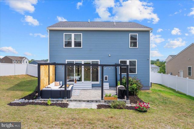 321 CEDAR SPRING DR, Strasburg, VA 22657