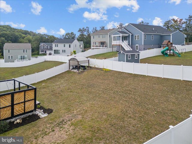 321 CEDAR SPRING DR, Strasburg, VA 22657