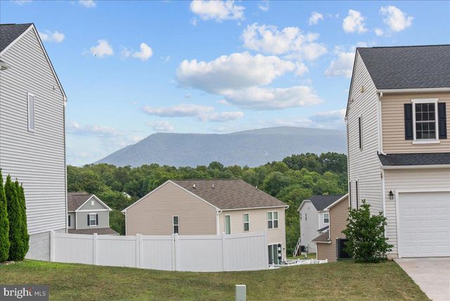 321 CEDAR SPRING DR, Strasburg, VA 22657