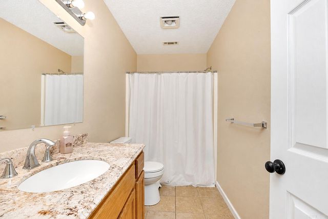 701 Honeysuckle Hills Court, Redfield, AR 72132