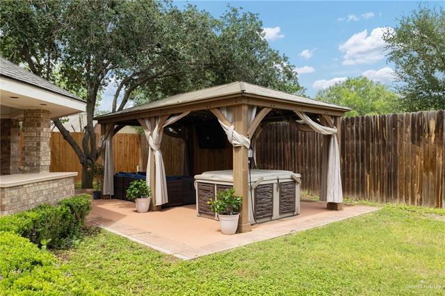 2800 Swallow Avenue, Mcallen, TX 78504