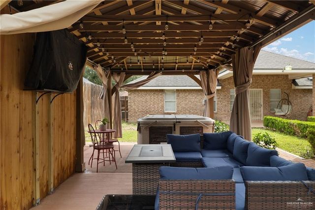 2800 Swallow Avenue, Mcallen, TX 78504