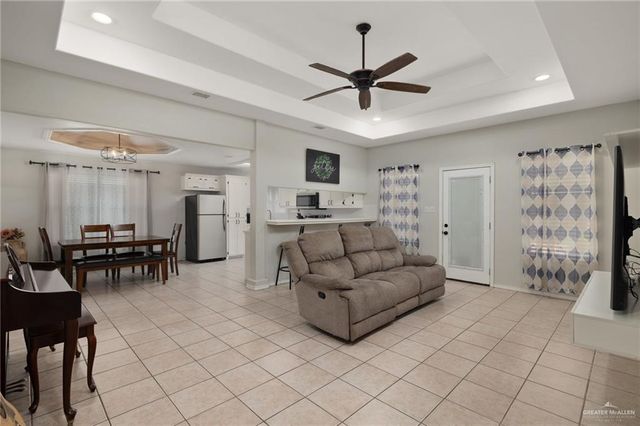 2800 Swallow Avenue, Mcallen, TX 78504