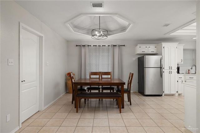 2800 Swallow Avenue, Mcallen, TX 78504