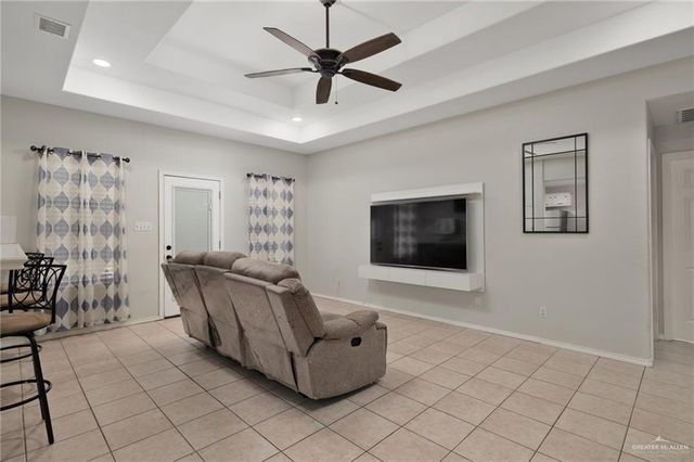 2800 Swallow Avenue, Mcallen, TX 78504