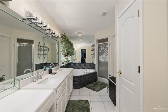 2800 Swallow Avenue, Mcallen, TX 78504