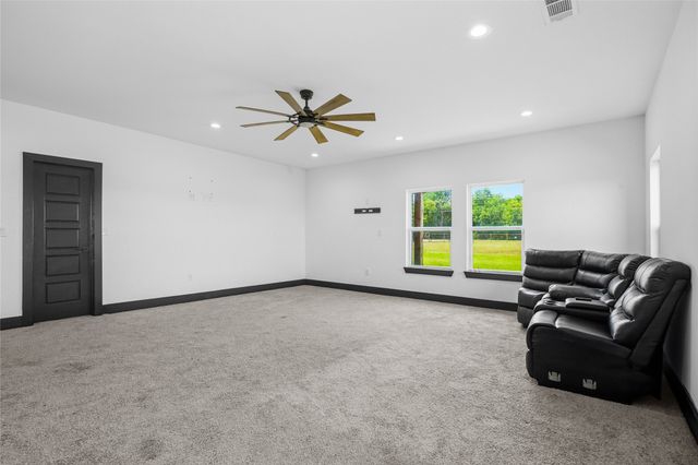 1614 County Road 1227, Cleburne, TX 76033