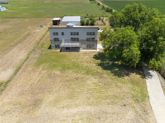 1614 County Road 1227, Cleburne, TX 76033
