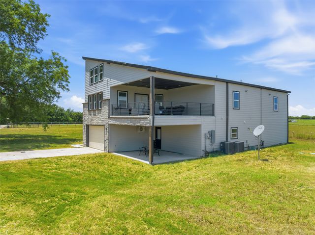 1614 County Road 1227, Cleburne, TX 76033