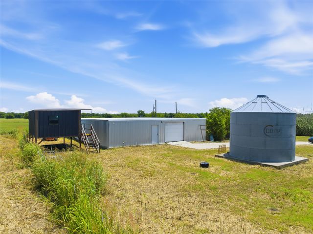 1614 County Road 1227, Cleburne, TX 76033