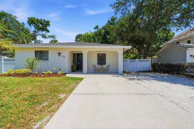 831 HIGHLAND STREET, Sarasota, FL 34234