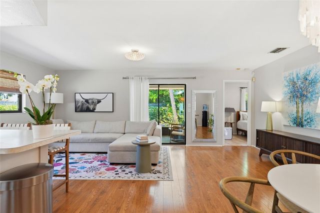 831 HIGHLAND STREET, Sarasota, FL 34234