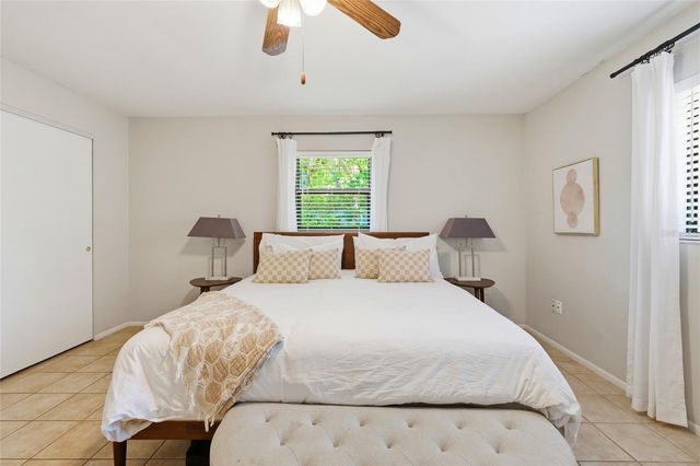 831 HIGHLAND STREET, Sarasota, FL 34234