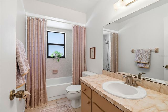 831 HIGHLAND STREET, Sarasota, FL 34234