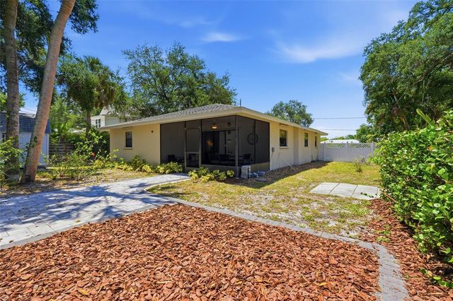 831 HIGHLAND STREET, Sarasota, FL 34234