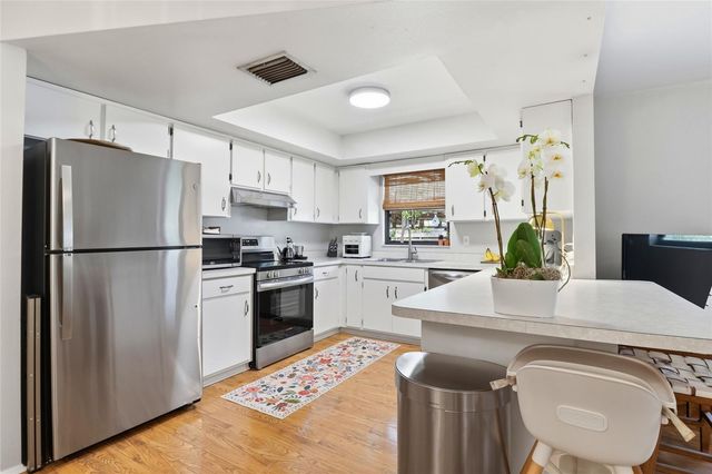 831 HIGHLAND STREET, Sarasota, FL 34234