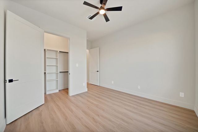 1008 Eagles Bluff Drive, Weatherford, TX 76087