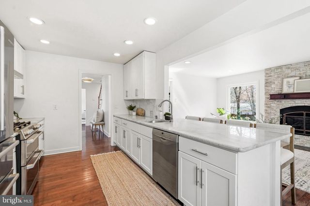 506 GARWOOD DR, Cherry Hill, NJ 08003