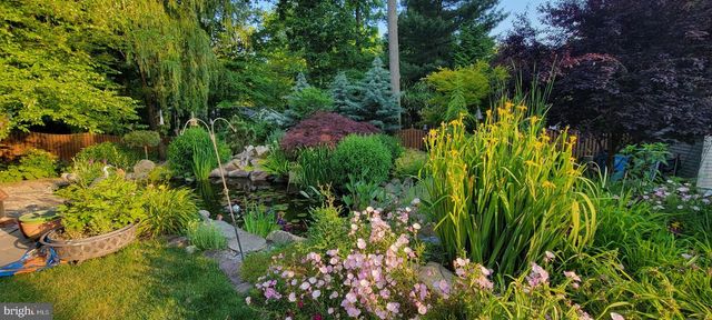 506 GARWOOD DR, Cherry Hill, NJ 08003