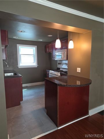 260 Saint Lawrence Avenue, Buffalo, NY 14216