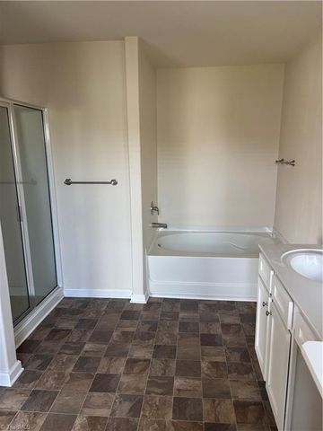 254 Kendall Drive, Winston-salem, NC 27107