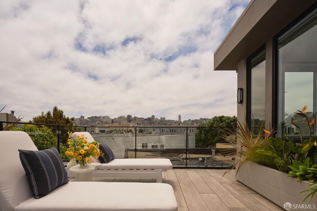 268 Mallorca Way, San Francisco, CA 94123