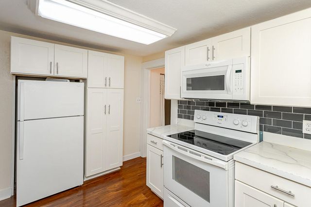 4737 Sadalia Road, Toledo, OH 43623