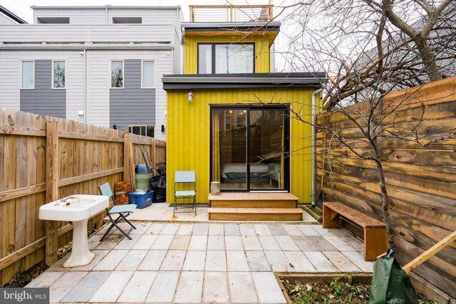 1912 E CUMBERLAND ST, Philadelphia, PA 19125