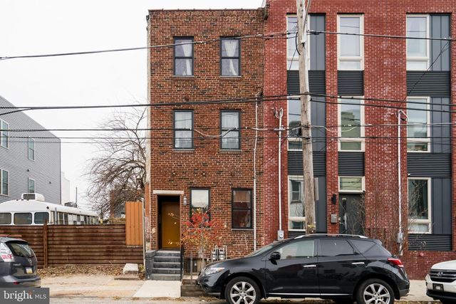 1912 E CUMBERLAND ST, Philadelphia, PA 19125