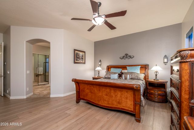 18426 W CHERYL Drive, Waddell, AZ 85355