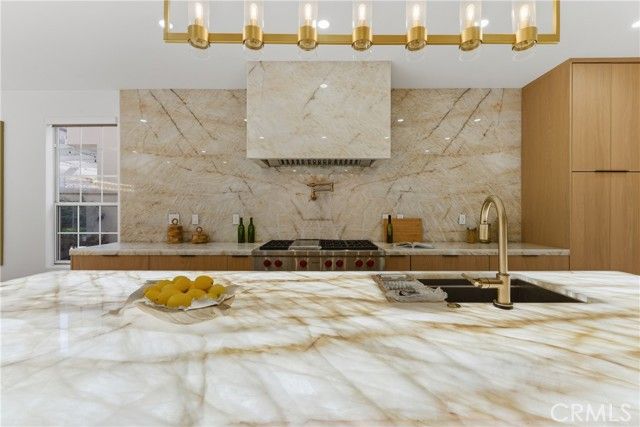 2231 Huntley, Tustin, CA 92782