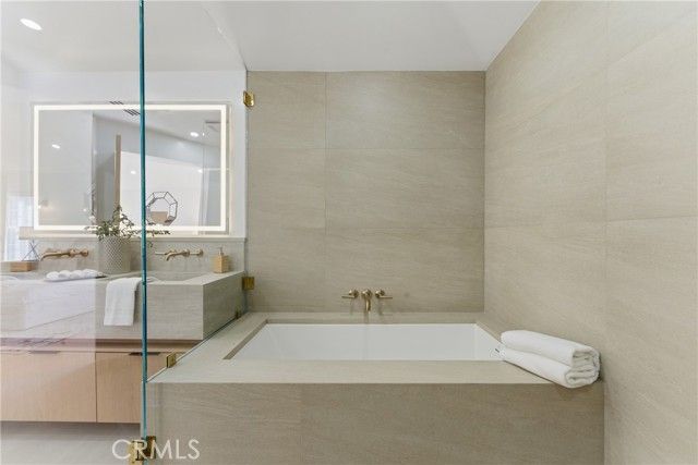 2231 Huntley, Tustin, CA 92782