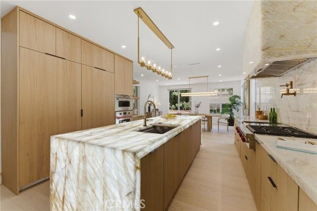 2231 Huntley, Tustin, CA 92782