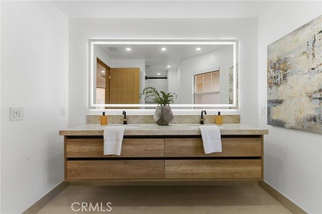 2231 Huntley, Tustin, CA 92782