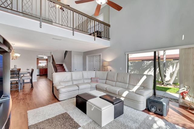 291 SW 28th Avenue, Delray Beach, FL 33445
