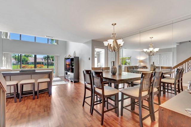 291 SW 28th Avenue, Delray Beach, FL 33445