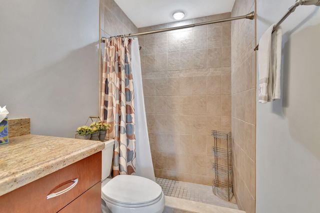 291 SW 28th Avenue, Delray Beach, FL 33445