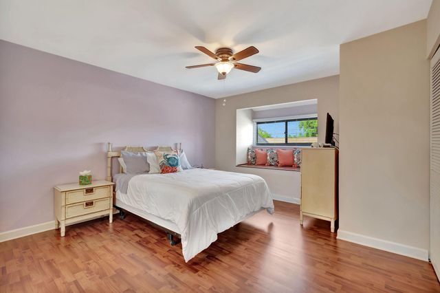 291 SW 28th Avenue, Delray Beach, FL 33445