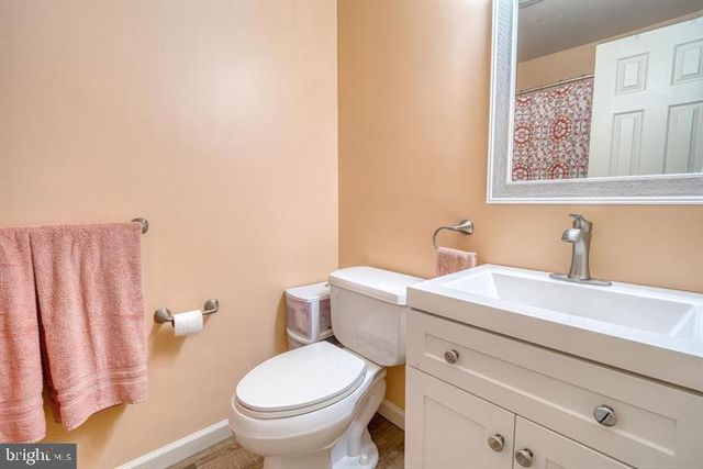 15-4 CRANBERRY RDG, Reading, PA 19606