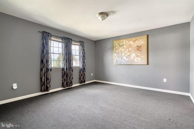 15-4 CRANBERRY RDG, Reading, PA 19606