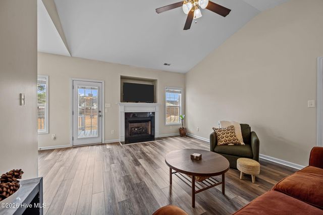 382 Bannermans Mill Road, Richlands, NC 28574