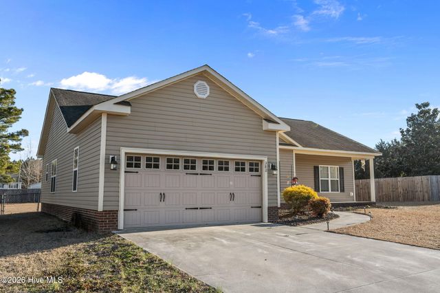 382 Bannermans Mill Road, Richlands, NC 28574